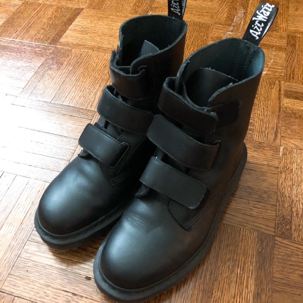 Dr. Martens Coralia Black US size 8 / EU size 39